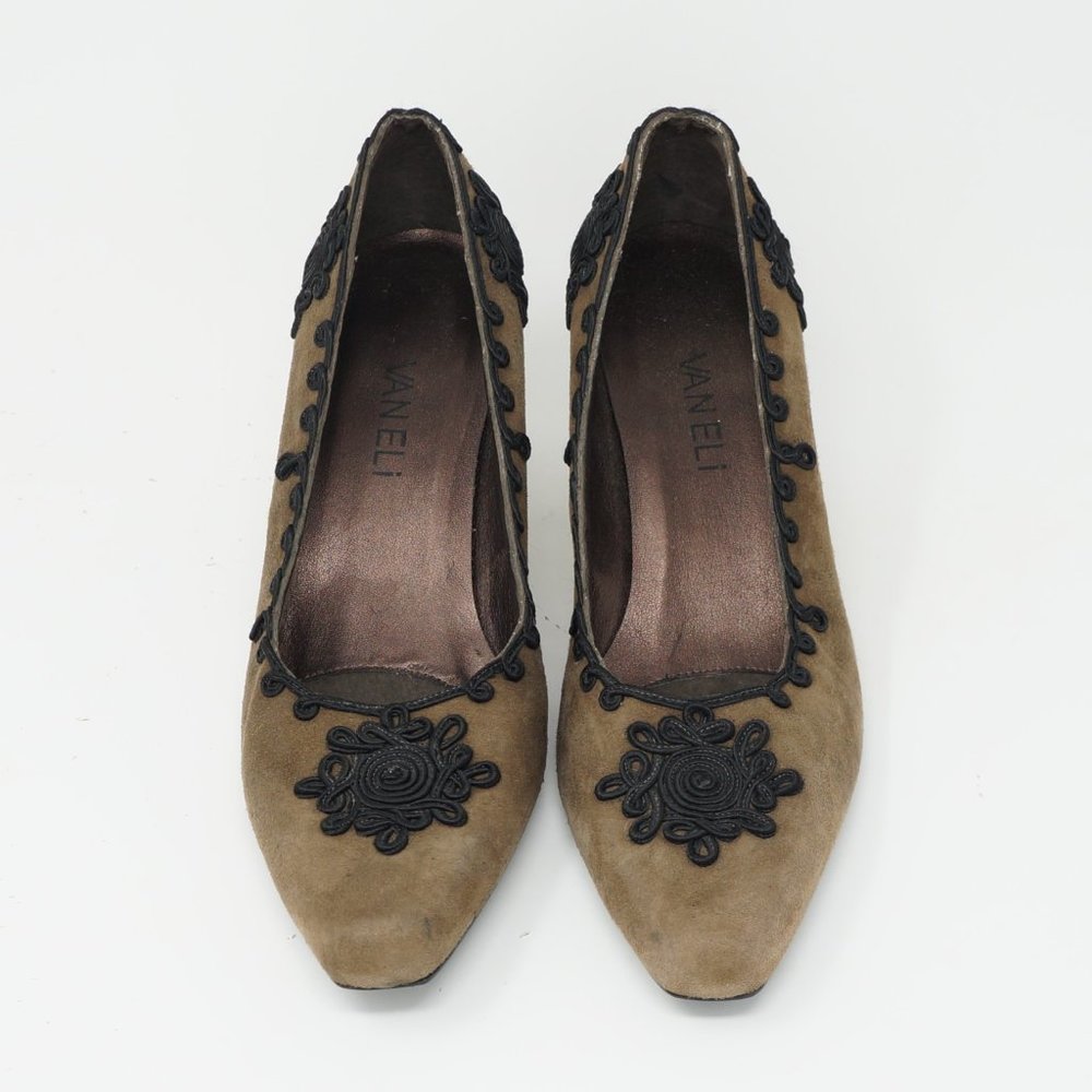 Italian Suede Pumps - Picture 2 of 8